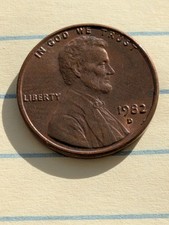 1982 D Penny Great detail, Errors on Obverse and Reverse. Real nice coin picture