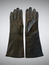 HERMES PARIS VINTAGE BLACK LEATHER LADIES GLOVES C1950s, Size Small picture