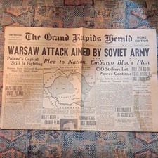 The Grand Rapids Herald Home Edition Newspaper Sept 23 1939 Warsaw Attack picture