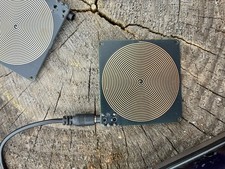 AURATONE turn your phone into a frequency tool. picture