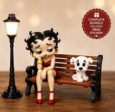 Betty Boop Park Bench Bundle Figurine Set w/ Dog & Street Lamp Twist to Turn On picture