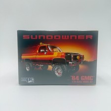 MPC 1984 GMC 4X4 SUNDOWNER 1/25 Scale Model Kit Sealed NEW picture