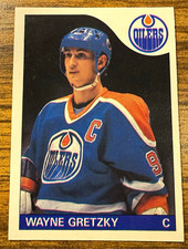 1985-86 O-Pee-Chee #120 Wayne Gretzky Edmonton Oilers Vintage Hockey Card picture