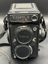 Yashica Mat-124G TLR Medium Format Camera Yashinon 80mm f/3.5 120/220 picture