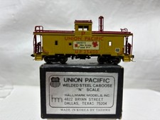 N Scale NS0117 Hallmark Models UP Welded Steel Caboose #25400 picture