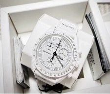 Swatch x Omega x Snoopy Bioceramic MoonSwatch Mission To The Moonphase Full Moon picture
