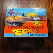 Lionel 6-31924 Union Pacific Freight Express O Gauge Train Set RTR Track 2002 picture