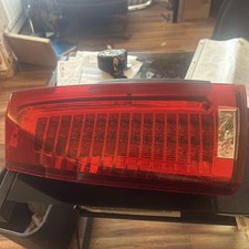 2008-14 CADILLAC CTS SEDAN DRIVER LEFT SIDE BRAKE STOP TAIL LIGHT LAMP ASSEMBLY picture