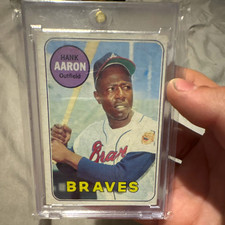 Topps 1969 Topps Baseball Hank Aaron #100 Atlanta Braves Base Set Card picture