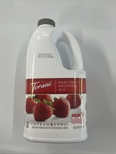 Torani Strawberry Real Fruit Smoothie Flavor Mix 64 Fl Oz Blended Drink 07/2026 picture