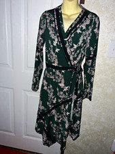 BCBGMAXAZRIA Green Pink Floral Wrap Dress V-Neck Ruffle Chiffon Size M picture
