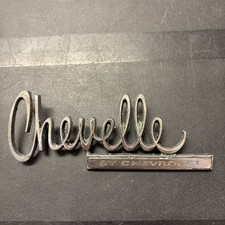 1970 Chevrolet Chevelle Trunk Emblem picture