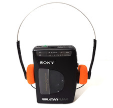 🔥 Sony Walkman WM-FX10 Cassette Tape Player Radio AM FM Vintage  picture