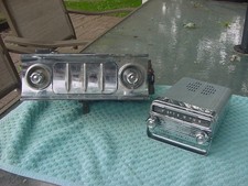 1958 58 Oldsmobile Olds Dynamic SUPER 88 98 J2 Rocket Trans portable Delco radio picture