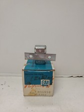 NOS GM 3732856 1965-74 Chevrolet GMC Truck Axle Shift Circuit Breaker OEM(884) picture