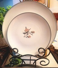 Noritake Margot 5605 China Dinner And Cake Plate Set picture
