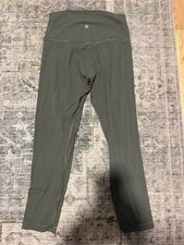 Lululemon Women’s Yoga Pants Green Size 6 picture