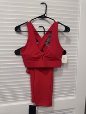 FABLETICS SET Leggings & Sports Bra Women’s Medium Red (Bundle Deal) picture