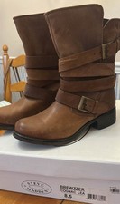 Steve Madden Brewzzer Pull on Boots Womens Size 8.5Brown Leather Mid Calf Buckle picture