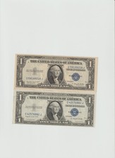 2 Notes 1935 G (1 with motto & 1 without motto) One dollar Silver Certificate picture