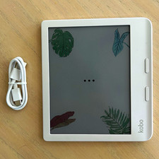 Kobo Libra Colour 7in 32GB White eReader bundle picture