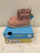 Munchkin by Stride Rite Little Girl's Size 6M Avalon Pink Glitter Side-Zip Boots picture