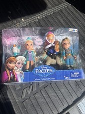 2014 Disney Frozen  Deluxe Collector Giftset Toys R Us Exclusive - NEW picture