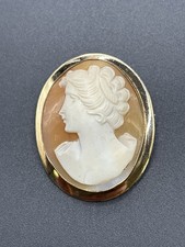 Antique 14K Gold Filled Left Facing Brooch 6.8 Grams C19 picture