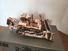 DIECAST MASTERS 1:50 CAT CATERPILLAR D11T TRACK TYPE TRACTOR DOZER COPPER 85517 picture