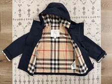 Children’s Burberry Rain Coat Jacket Size 5 picture