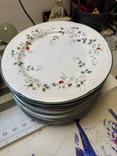 10 Pfaltzgraff WINTERBERRY  HOLLY  10
