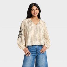 Women's Bishop Long Sleeve Embroidered Cutwork V-Neck Blouse - Universal picture