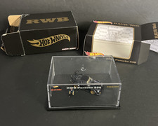 2020 Hot Wheels RLC EXCLUSIVE RWB Porsche 930 w/ AKIRA NAKAI Figurine 5663/12000 picture