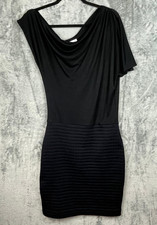 Reiss Freda Dress Womens US 4 Black Drapey Asymmetrical Sleeve Quilted Bottom picture