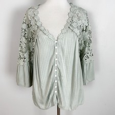 Women's Boho Crochet Lace Sage Green Button Front Top Size XL picture