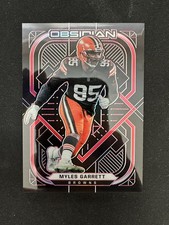 2021 Panini Obsidian Myles Garrett Electric Etch Red #2/10 #25 Browns picture