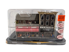Menards MC90342 SKU  279-5013 HO Gauge Collectible Watkins Red Owl Building picture