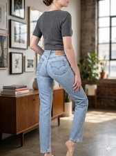Vintage 1996 Levi's 501 For Women 32x32 Stonewash Made in USA Style #6501-0193 picture