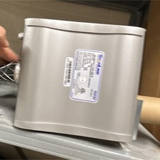Starline Busway Tap Box Model 3017 CBDC225E92-6-480C8W-4 240V High Ground picture