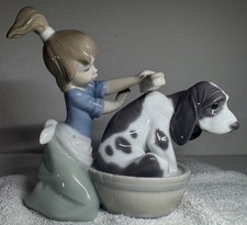 Reduced LLADRO PORCELAIN FIGURINE-BASHFUL BATHER, Model No. 5455 picture