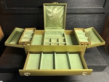 Vintage MCM Lady Buxton Tri Fold Jewelry Box Lt Green Velvet Gold Vinyl Exterior picture