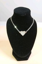 14k White Gold Diamond Heart Pendant Necklace 