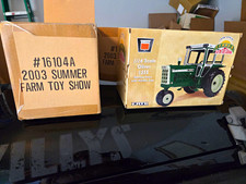 ERTL Oliver 1555 Narrow Front Tractor Hiniker Cab 1:16 Diecast 16104A picture