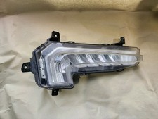 2016-2018 CHEVROLET MALIBU RIGHT SIDE FOG LIGHT LAMP OEM 22982838 picture