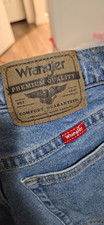 Wrangler Premium Quality Men’s Blue Light Wash Straight Leg Denim Jeans M picture