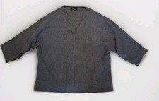 Jones New York Collection 100% Cashmere Gray V-Neck Sweater Women’s xlg.  picture