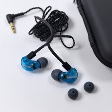 Shure SE215 Wired In-Ear Earphones Headphones Sound Isolating Earbuds - Blue picture