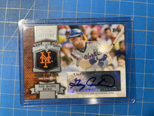 Gary Carter 2013 Topps Chasing History 300 Home Runs Autographed Card picture