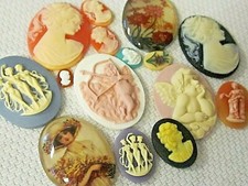 * SALE * VTG 15 CAMEOS 40x30mm HUGE LOT THK JEWELRY RESIN FINDINGS REPAIR CRAFTS picture