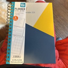 Pen+Gear 15-Month Monthly Planner, Butterfly Oct 2025-Dec 2026 6.45x8.06in picture